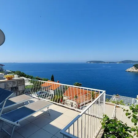 Matea - Two-bedroom With Sea View And Balcony - Tikovica
