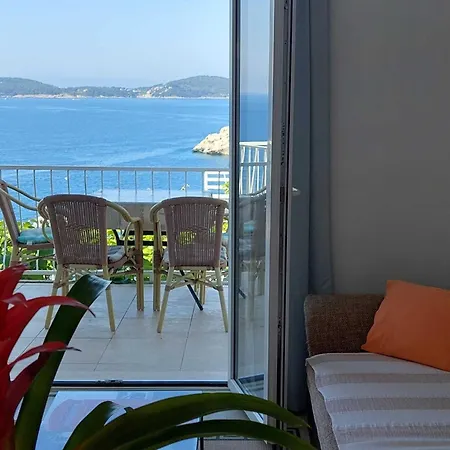 Matea - Two-bedroom With Sea View And Balcony - Tikovica * Stikovica